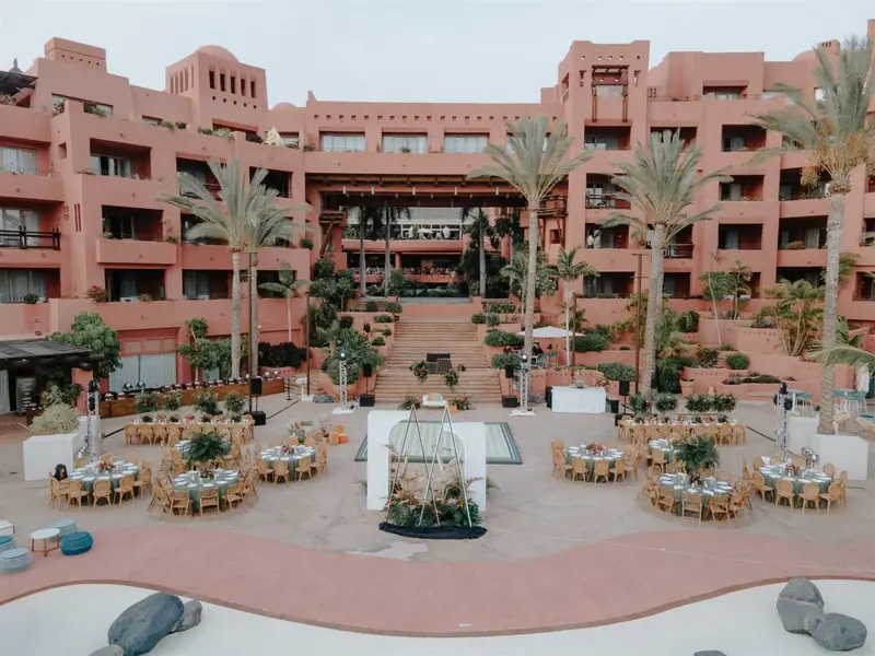 Alisha & Ravi, wedding in Portugal planned by Details Weddings