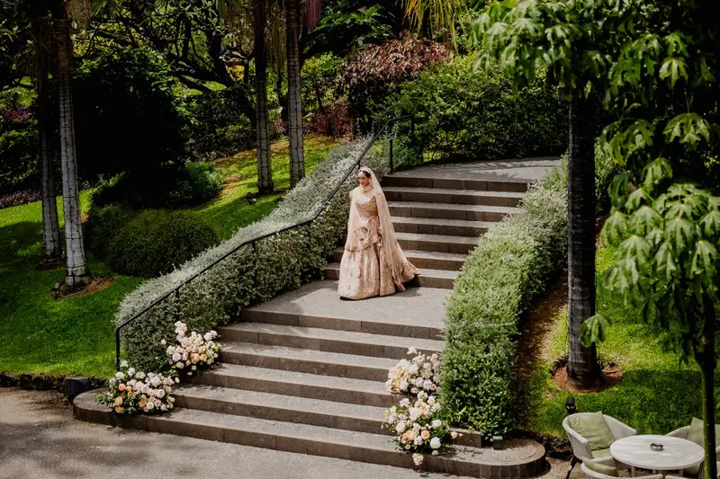 Nikki & Stephen wedding in Portugal, photo 8 of 8